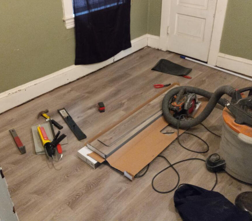 Vinyl floor install